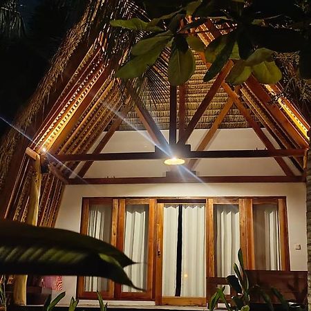 Mengalung Bungalow Kuta  Exterior foto