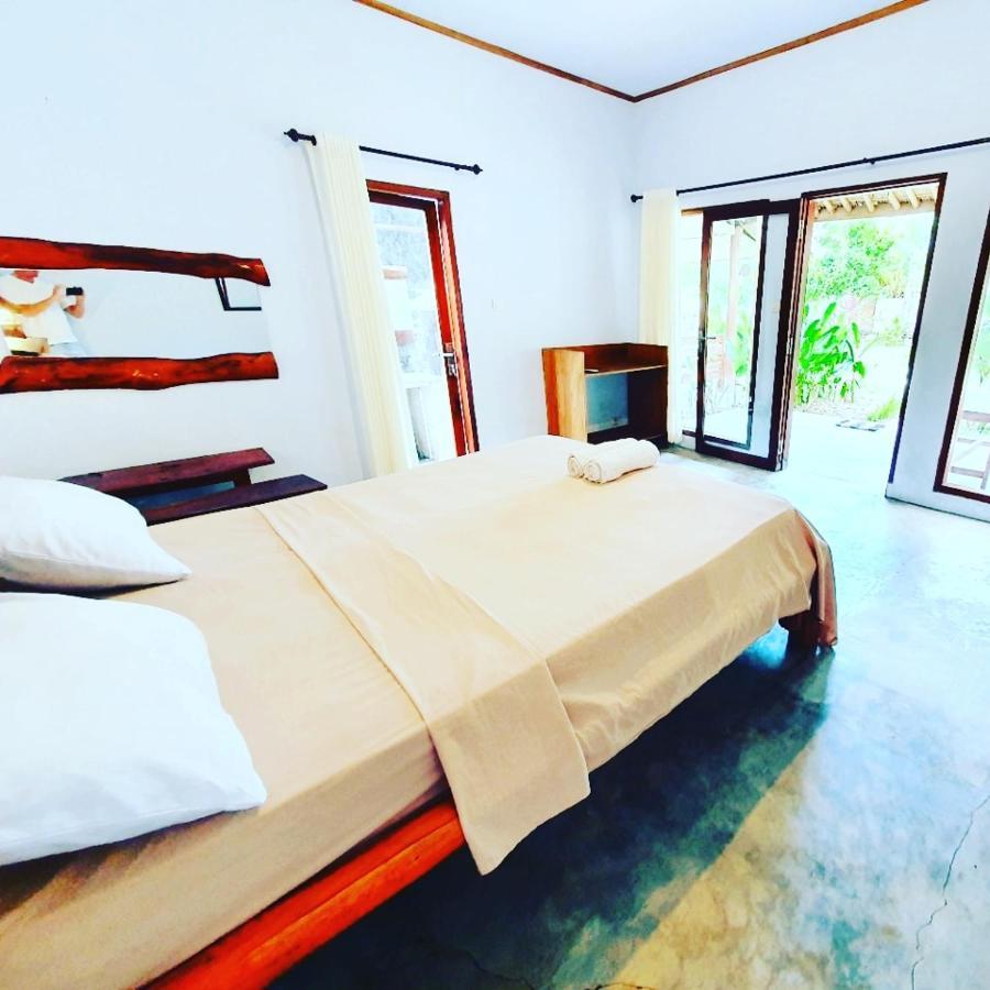Mengalung Bungalow Kuta  Exterior foto