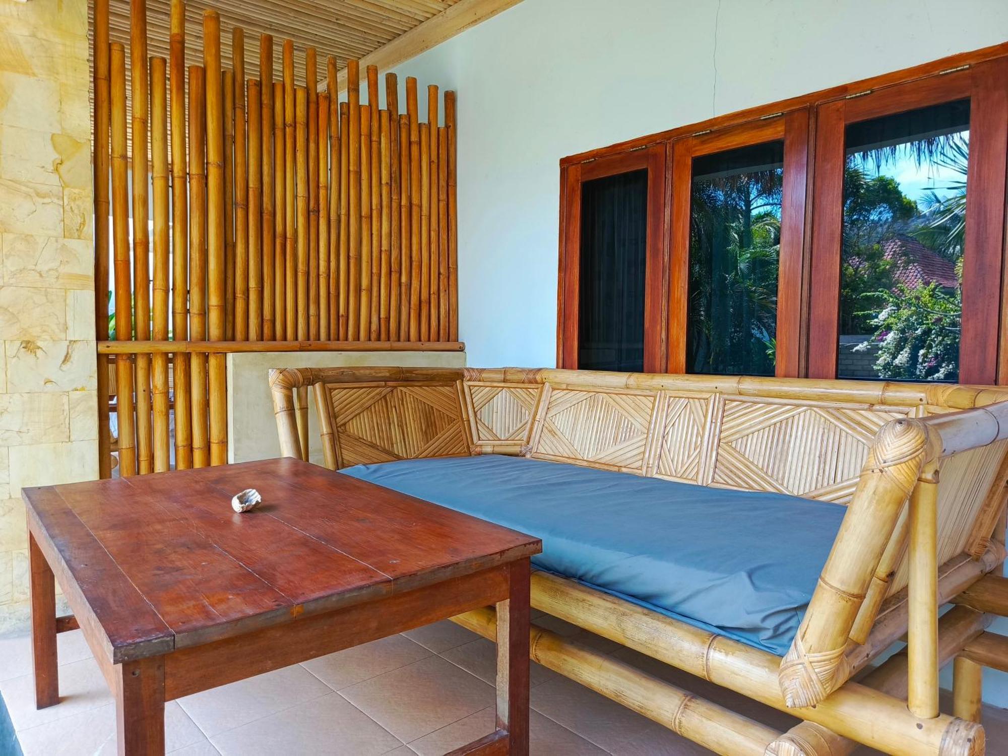 Mengalung Bungalow Kuta  Exterior foto