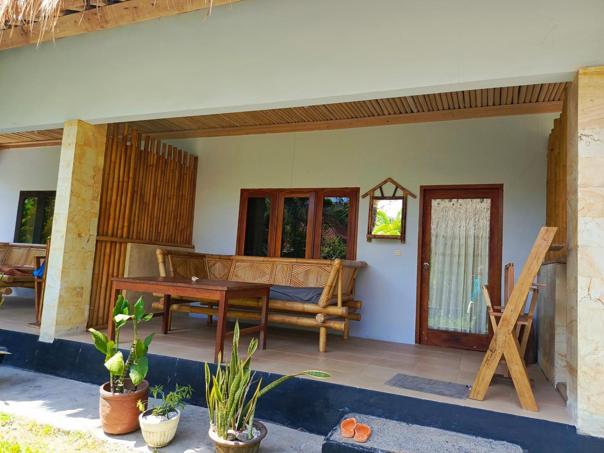 Mengalung Bungalow Kuta  Exterior foto